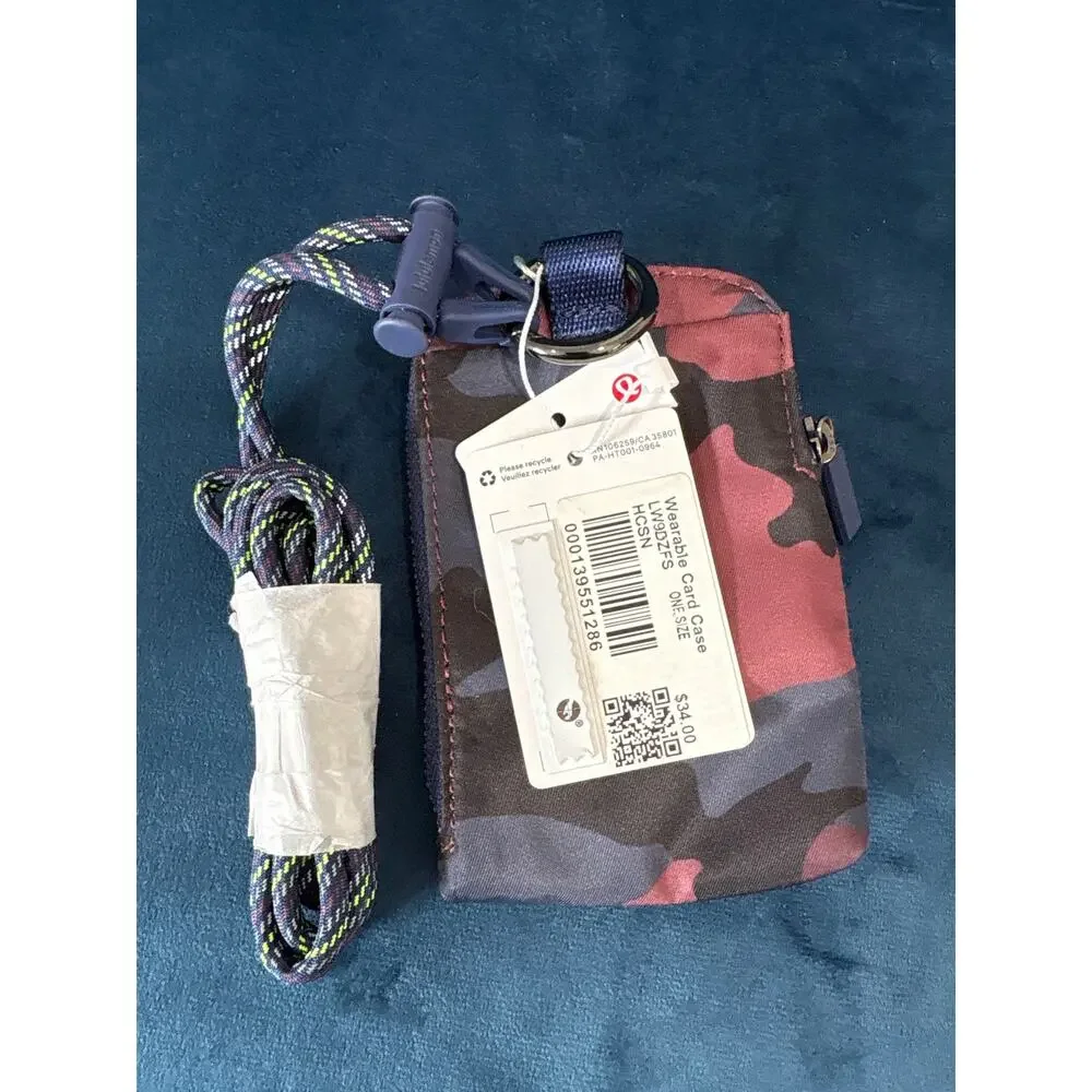 NWT Lululemon Wearable Card Case Camo